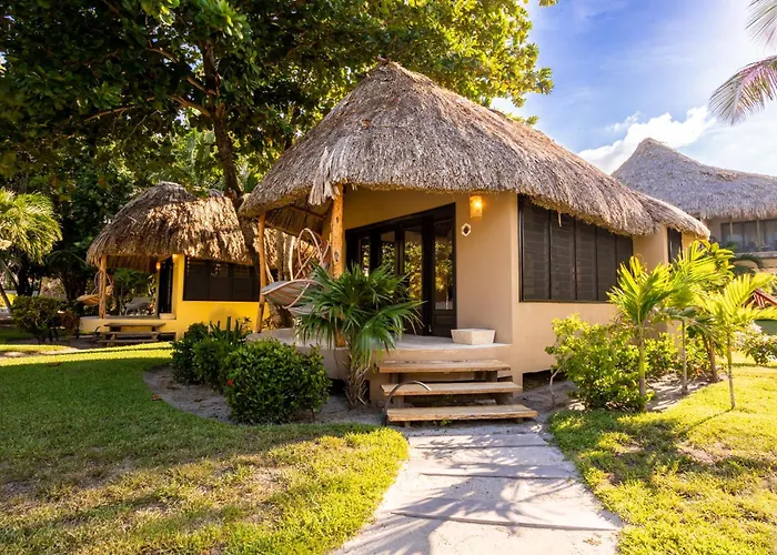 Hotel Matachica And